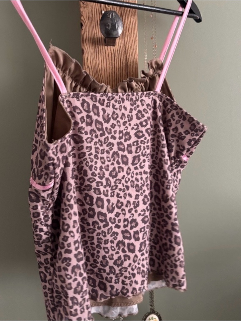 ROMWE Pink Leopard Print Tie-Front Cami Top - Picture 4 of 4